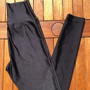 American Apparel black shiny legging